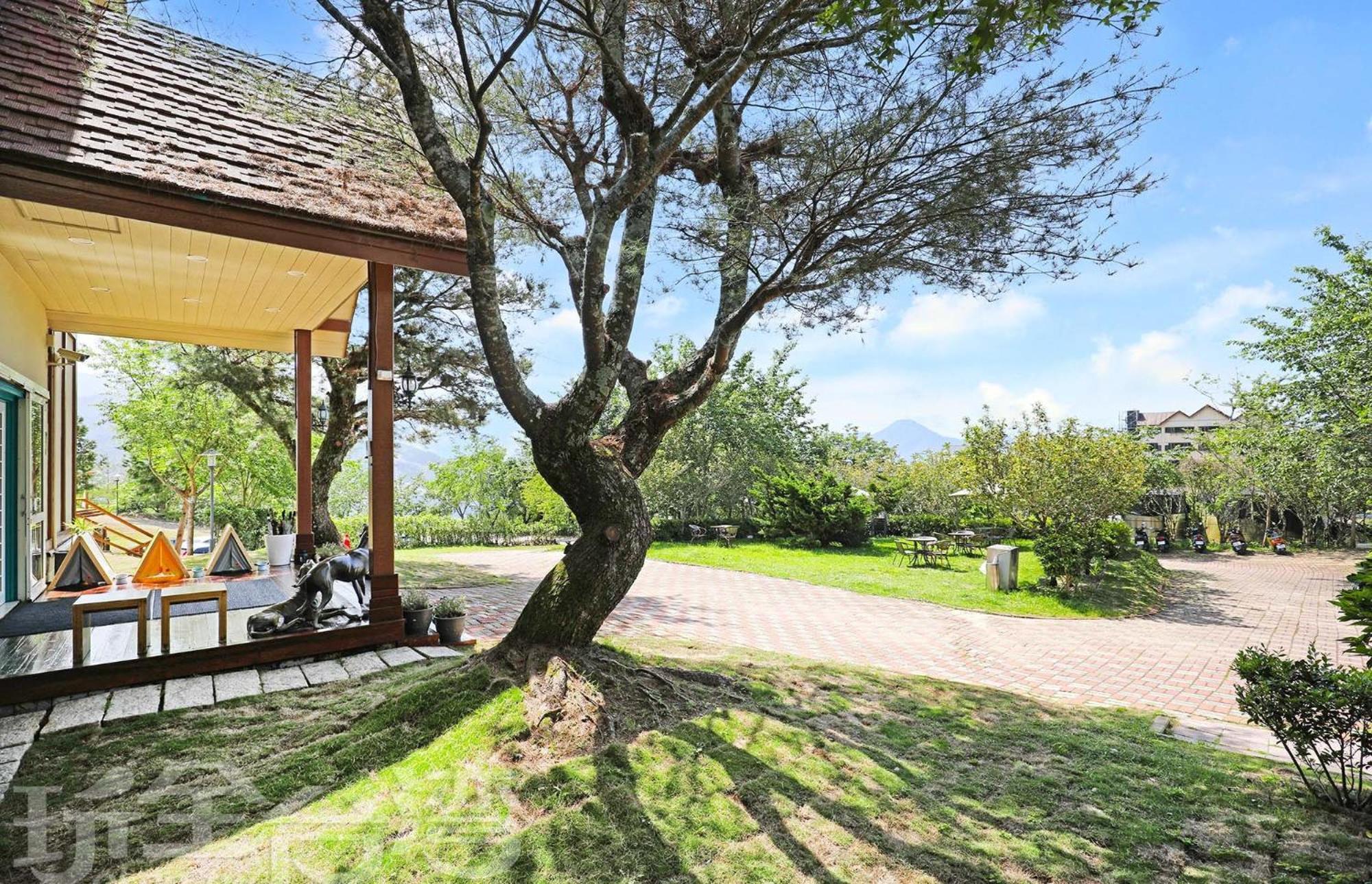 清境 百里莊園 Baili Manor Cing Jing Apartment เหรินอ้าย ภายนอก รูปภาพ