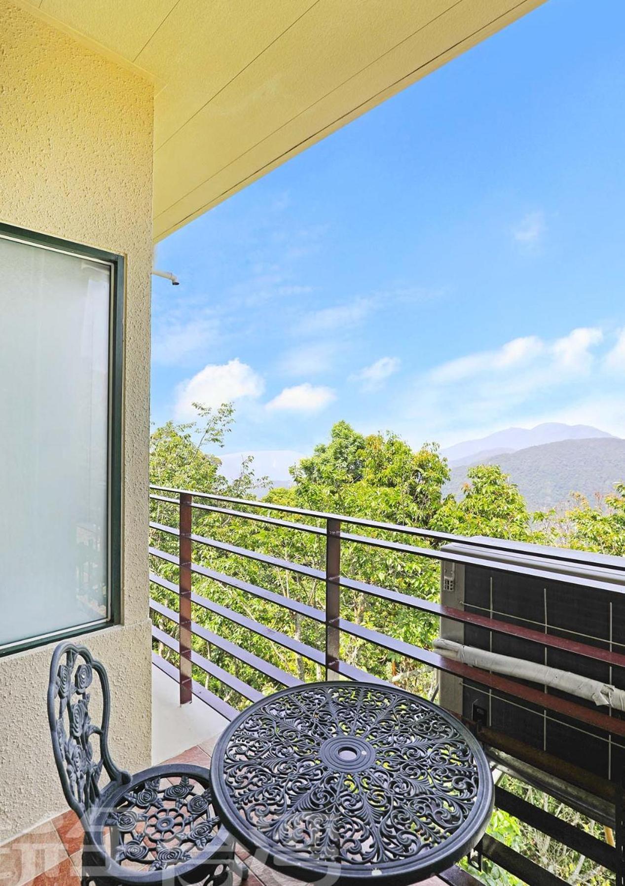 清境 百里莊園 Baili Manor Cing Jing Apartment เหรินอ้าย ภายนอก รูปภาพ